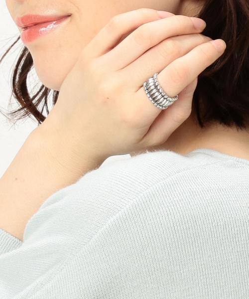 green label relaxing（グリーンレーベルリラクシング）の「CB メタルパーツゴム/リング ◆（リング・レディース・シルバー/ゴールド・FREE）」の5枚目の写真