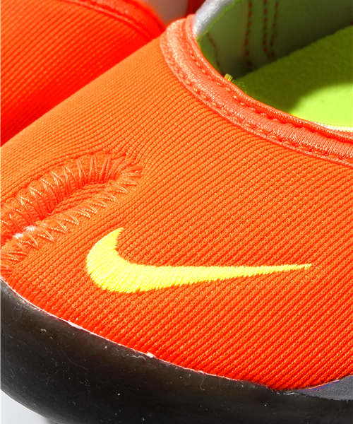 NIKE エアリフト　オレンジ　　20cm NIKE エアリフト オレンジ 20cm - メルカリ