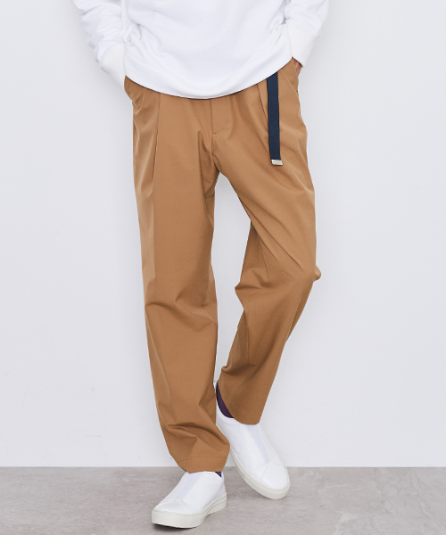 UNITED TOKYO（ユナイテッドトウキョウ）の「ワイドテーパードパンツ（その他パンツ・メンズ・カーキ/グレー/ブラック/ベージュ/ネイビー・3/1/2）」の3枚目の写真