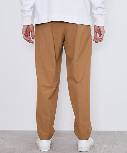 UNITED TOKYO（ユナイテッドトウキョウ）の「ワイドテーパードパンツ（その他パンツ・メンズ・カーキ/グレー/ブラック/ベージュ/ネイビー・3/1/2）」の17枚目の写真