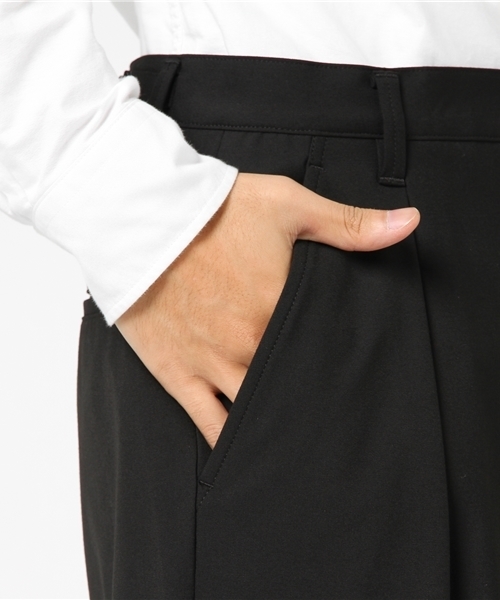 UNITED TOKYO（ユナイテッドトウキョウ）の「ワイドテーパードパンツ（その他パンツ・メンズ・カーキ/グレー/ブラック/ベージュ/ネイビー・3/1/2）」の8枚目の写真