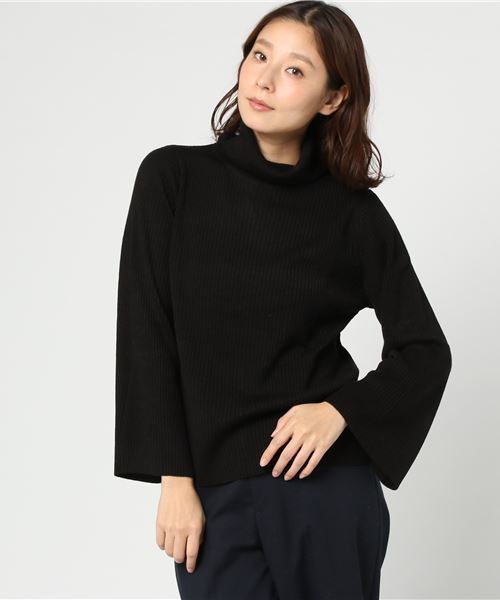 earth music&ecology（アースミュージックアンドエコロジー）の「・ベルスリーブタートルニットプルオーバー（ニット/セーター・レディース・ボルドー/ベージュ/アイボリー/杢グレー/ブラック/ネイビー・L/M）」の3枚目の写真