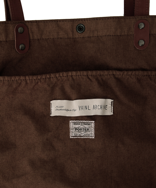 VAINL ARCHIVE（ヴァイナルアーカイブ）の「VAINL ARCHIVE×PORTER TOTE BAG（トートバッグ・メンズ・ブラウン/ネイビー・ONE SIZE）」の17枚目の写真