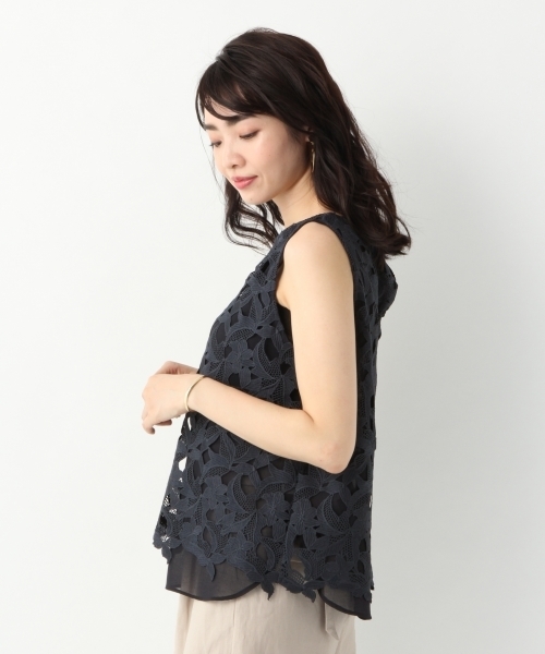 A part by（アパートバイ）の「PレースカサネブラウスNS 789631（シャツ/ブラウス・レディース・ホワイト/ネイビー・FREE）」の6枚目の写真