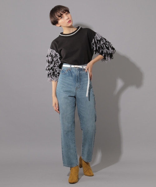 PAGEBOY(ページボーイ)の「スパイラルスリーブプルオーバー(スウェット・レディース・ブラック/オフホワイト/ボルドー・FREE)」の7枚目の写真