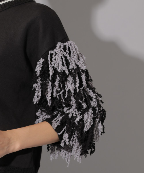 PAGEBOY(ページボーイ)の「スパイラルスリーブプルオーバー(スウェット・レディース・ブラック/オフホワイト/ボルドー・FREE)」の13枚目の写真