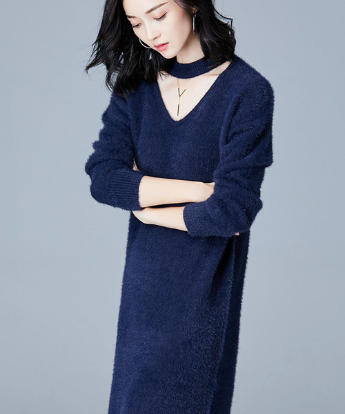 SAISON DE PAPILLON(セゾンドパピヨン)の「Vネックチョーカー風デザインシャギーニットワンピース(ワンピース・レディース・ネイビー/ブラウン/ワインレッド・M/L)」の5枚目の写真