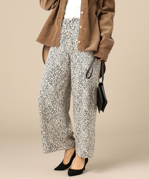 Doux archives（ドゥアルシーヴ）の「ヒョウ柄パンツ（その他パンツ・レディース・オフホワイト/キャメル・FREE）」の2枚目の写真