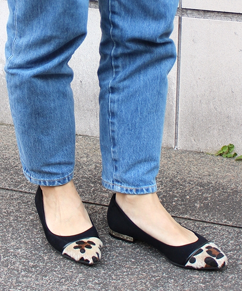 JELLY BEANS（ジェリービーンズ）の「【Made in Japan】アニマルコンビパンプス(138-1070)JELLY BEANS(ジェリービーンズ)（パンプス・レディース・ブラック/グリーン/キャメル・22.5/23/23.5/24/24.5）」の2枚目の写真