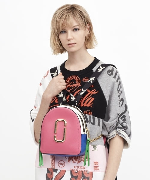 MARC JACOBS パックショット バックパック ミニバッグ MARC JACOBS（マークジェイコブス）の「PACK SHOT/パック