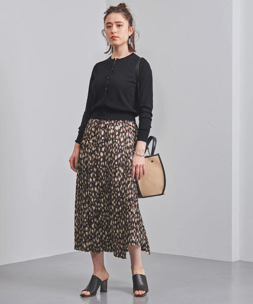 UNITED ARROWS（ユナイテッドアローズ）の「UBCB ハイツイストコットン クルーネック カーディガン†◆（カーディガン/ボレロ・レディース・ベージュ/ケリー/ネイビー/ホワイト/ブラック・FREE）」の10枚目の写真