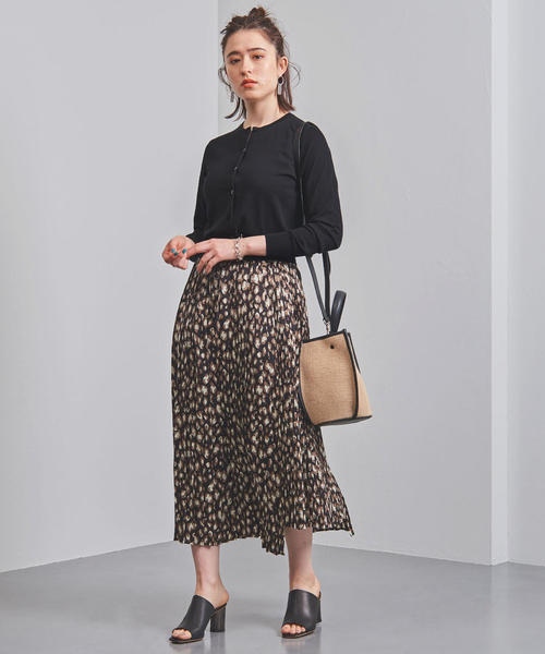 UNITED ARROWS（ユナイテッドアローズ）の「UBCB ハイツイストコットン クルーネック カーディガン†◆（カーディガン/ボレロ・レディース・ベージュ/ケリー/ネイビー/ホワイト/ブラック・FREE）」の11枚目の写真