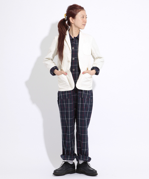 BEAMS BOY(ビームスボーイ)の「○BEAMS BOY / 綿麻 チェック オールインワン(つなぎ/オールインワン・レディース・ナチュラル/ネイビー・ONE SIZE)」の9枚目の写真