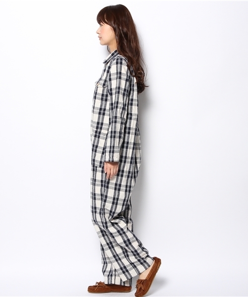 BEAMS BOY(ビームスボーイ)の「○BEAMS BOY / 綿麻 チェック オールインワン(つなぎ/オールインワン・レディース・ナチュラル/ネイビー・ONE SIZE)」の4枚目の写真
