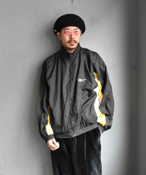 Reebok（リーボック）の「【ヴィンテージ古着】Reebok/リーボック フルジップジャケット（ナイロンジャケット・メンズ・ブラック・MEDIUM）」の8枚目の写真