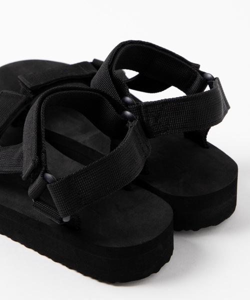 WEGO（ウィゴー）の「WEGO/フラットテープサンダル（サンダル・レディース・ブラック/ベージュ・MEDIUM/SMALL/LARGE）」の6枚目の写真