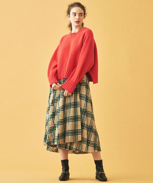 TOMORROWLAND （トゥモローランド）の「ウールカシミヤ 2-wayプルオーバー（ニット/セーター・レディース・ホワイト/ライトグレー/ピンク/ベージュ系その他2/グリーン/サックスブルー/ライトピンク/ライトパープル・S/L）」の19枚目の写真