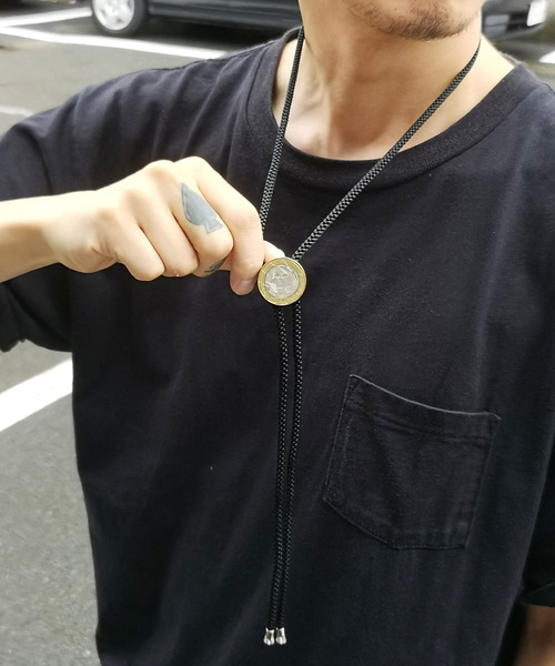 Pledge（プレッジ）の「【Ky】【Pledge（プレッジ）】イタリアコインループタイ（ネックレス・メンズ・ブラック/ブラウン/ベージュ/グリーン/ネイビー/ワインレッド/ブラック系その他/ブルー系その他/ブラウン系その他/ワイン系・FREE）」の11枚目の写真