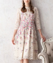 Rose Tiara�i���[�Y�e�B�A���j�́u���[�X�h�J�����s�[�X�i�h���X�j�v