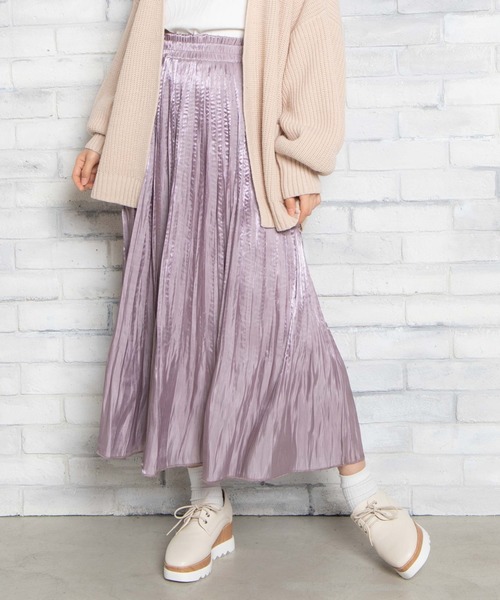 WEGO（ウィゴー）の「WEGO/ミルキーサテンプリーツロングスカート（スカート・レディース・アイボリー/ライトピンク/ライトパープル/グリーン系その他・FREE）」の3枚目の写真