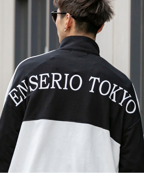 En serio TOKYO(エンソリオトーキョー)の「TCライト裏毛 / バイカラー 切替 / スタンド ハーフジップ ビッグシルエット トレーナー(スウェット・メンズ・ホワイト/ブラック・M/L)」の1枚目の写真