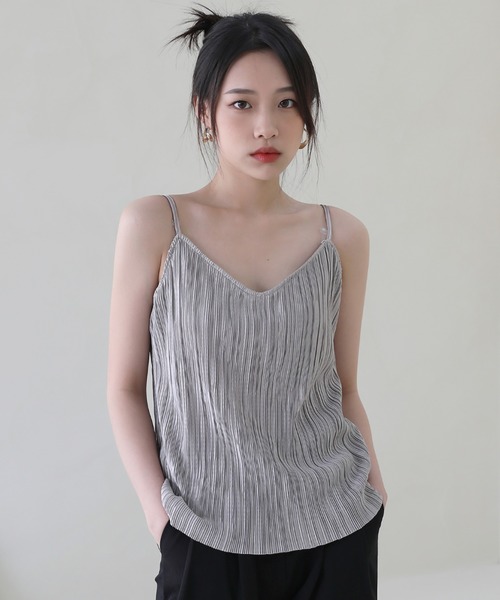 セール プリーツvネックキャミソール キャミソール By Muni R バイ ムニール のファッション通販 Zozotown