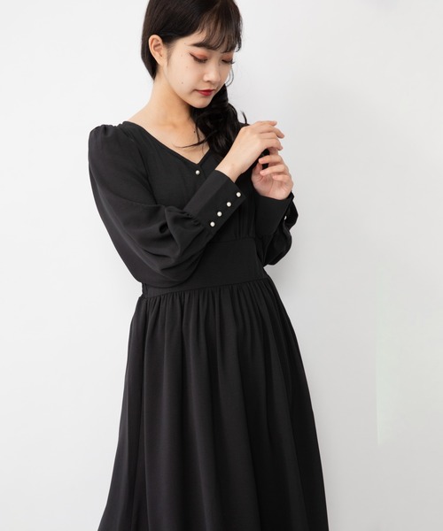 Mysa&Liina（ミーサリーナ）の「ウエストゴムワンピース（ワンピース・レディース・ベージュ/ブルー/カーキ/ブラック・M/L）」の7枚目の写真