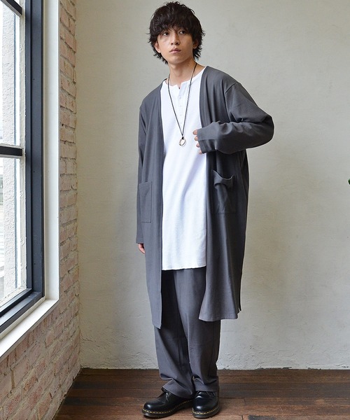 MinoriTY(マイノリティ)の「【MinoriTY】もちもち素材ノーカラーロングカーディガン+ワイドイージーパンツ メンズ 秋服 冬服(セットアップ・メンズ・モカ/ブラック/グレー/ブラウン/ブラック系1/ブラウン系1/ブルー系1・M/L/S)」の4枚目の写真