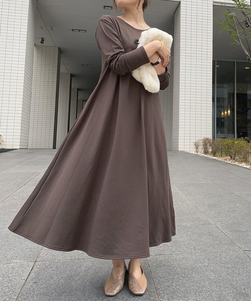 KOBE LETTUCE(コウベレタス)の「ロングスリーブカットソーAラインフレアワンピース(ワンピース・レディース・モカ/カーキ/ブラウン系その他/ブラック系その他・M/L/S)」の3枚目の写真