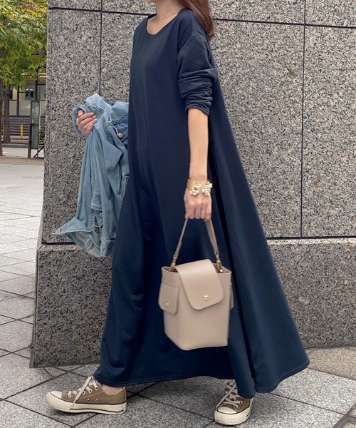 KOBE LETTUCE(コウベレタス)の「ロングスリーブカットソーAラインフレアワンピース(ワンピース・レディース・モカ/カーキ/ブラウン系その他/ブラック系その他・M/L/S)」の14枚目の写真