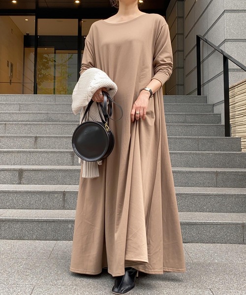 KOBE LETTUCE(コウベレタス)の「ロングスリーブカットソーAラインフレアワンピース(ワンピース・レディース・モカ/カーキ/ブラウン系その他/ブラック系その他・M/L/S)」の20枚目の写真