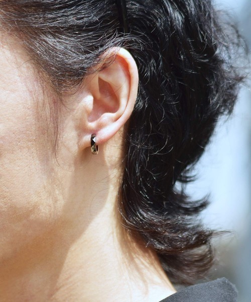 LHME（エルエイチエムイー）の「【LHME】WEB限定 フープピアス 2EA001A0BK（ピアス（片耳用）・メンズ・ブラック・FREE）」の5枚目の写真