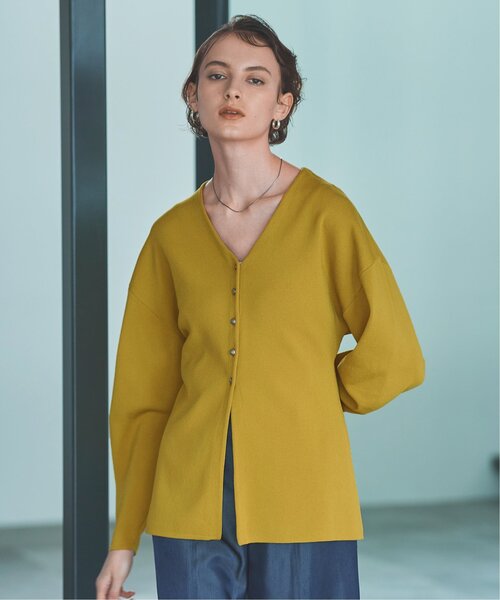 EMMA LIMBER(エマリンバー)の「Vneck Slit Cardigan(カーディガン/ボレロ・レディース・ライトカーキ/ブラウン・FREE)」の1枚目の写真