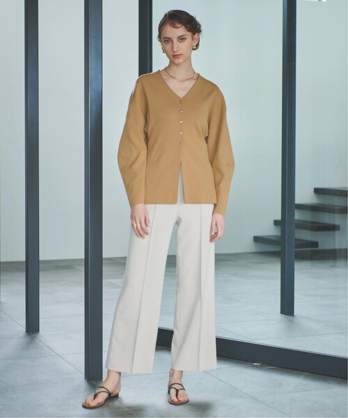 EMMA LIMBER(エマリンバー)の「Vneck Slit Cardigan(カーディガン/ボレロ・レディース・ライトカーキ/ブラウン・FREE)」の20枚目の写真