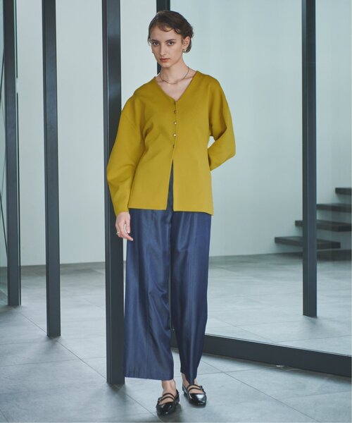 EMMA LIMBER(エマリンバー)の「Vneck Slit Cardigan(カーディガン/ボレロ・レディース・ライトカーキ/ブラウン・FREE)」の6枚目の写真