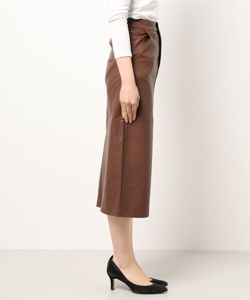 KOBE LETTUCE（コウベレタス）の「バックスリットフェイクレザータイトスカート（スカート・レディース・ホワイト系その他/ブラウン/ブラック・FREE）」の5枚目の写真