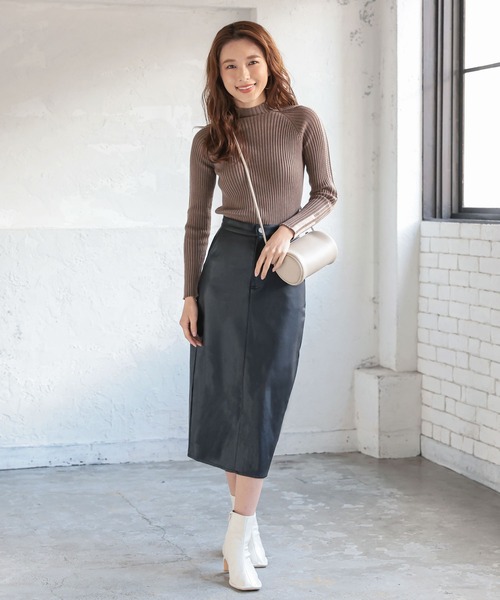 KOBE LETTUCE（コウベレタス）の「バックスリットフェイクレザータイトスカート（スカート・レディース・ホワイト系その他/ブラウン/ブラック・FREE）」の13枚目の写真