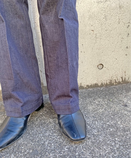 Omekashi(オメカシ)の「センタープレスフレアデニム(デニムパンツ・レディース・ネイビー/ブルー・38/36)」の13枚目の写真