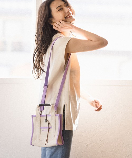 BAYFLOW(ベイフロー)の「ミニスクエアコンチョロゴトート-パイピング(トートバッグ・レディース・ブラック/ピンク/イエロー/ブルー/ライトグリーン/ラベンダー・FREE)」の18枚目の写真