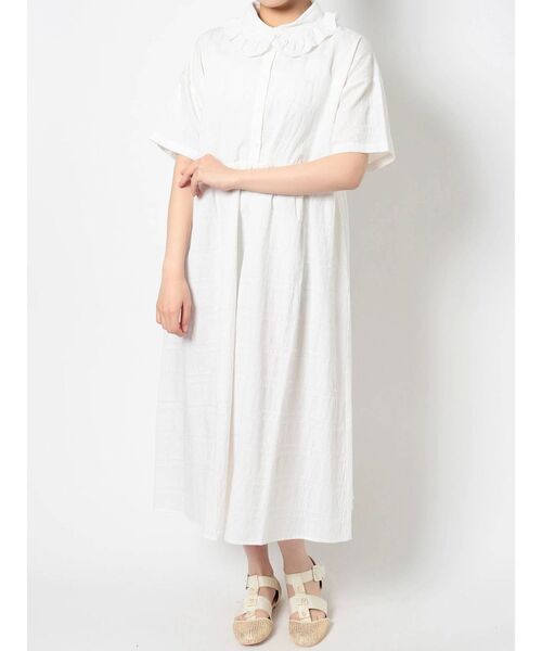 merry jenny（メリージェニー）の「ジャガードチェックフリルカラーシャツワンピース（ワンピース・レディース・オフホワイト/ブラック/グリーン・FREE）」の12枚目の写真