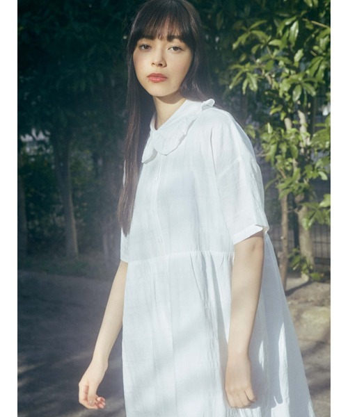 merry jenny（メリージェニー）の「ジャガードチェックフリルカラーシャツワンピース（ワンピース・レディース・オフホワイト/ブラック/グリーン・FREE）」の8枚目の写真