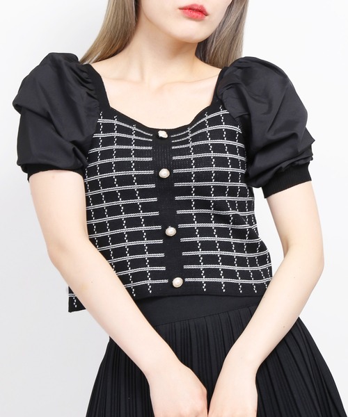 WC(ダブル シー)の「パールボタン半袖ブラウス(シャツ/ブラウス・レディース・ホワイト/ブラック・FREE)」の2枚目の写真