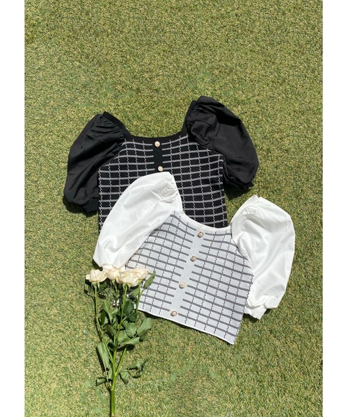 WC(ダブル シー)の「パールボタン半袖ブラウス(シャツ/ブラウス・レディース・ホワイト/ブラック・FREE)」の7枚目の写真