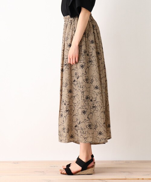 SHOO・LA・RUE（シューラルー）の「◆スラブ花柄ワイドパンツ（その他パンツ・レディース・ブラック系6/カーキ系3/キャメル/ベージュ系6・00）」の10枚目の写真