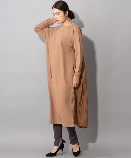 Munich（ミューニック）の「フレンチテリー×リンクルサテン　ドッキングワンピース（ワンピース・レディース・ブラック/グレー/キャメル・FREE）」の4枚目の写真