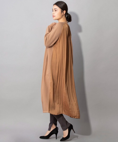 Munich（ミューニック）の「フレンチテリー×リンクルサテン　ドッキングワンピース（ワンピース・レディース・ブラック/グレー/キャメル・FREE）」の5枚目の写真