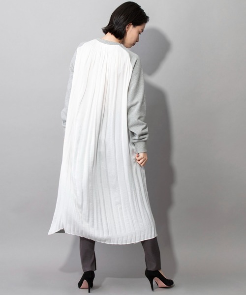 Munich（ミューニック）の「フレンチテリー×リンクルサテン　ドッキングワンピース（ワンピース・レディース・ブラック/グレー/キャメル・FREE）」の17枚目の写真