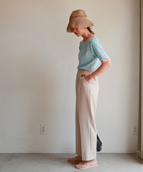 feepur（フェピュール）の「配色パイピング細ボーダーTee（Tシャツ/カットソー・レディース・ブラック/ブルー/クリーム/ブルーグレー・MEDIUM）」の20枚目の写真