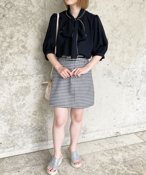 apres jour（アプレジュール）の「パイピングボウタイブラウス【ZOZOTOWN限定アイテム】（シャツ/ブラウス・レディース・オフホワイト/アイボリー/ブラック・X-LARGE/フリー）」の21枚目の写真