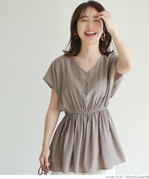 coca(coca)(コカ)の「Vネックギャザーフレンチスリーブトップス(シャツ/ブラウス・レディース・ブラック/グレー系その他・M/L)」の8枚目の写真